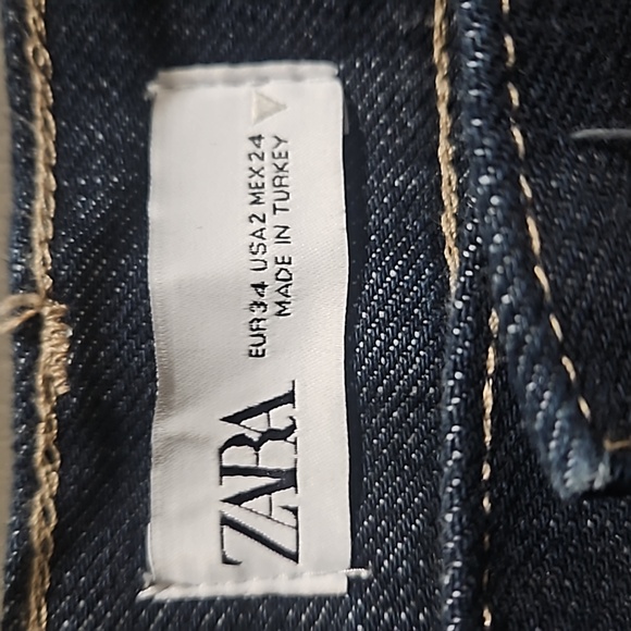 Zara TRF TURNED UP CUFF denim jeans - Picture 2 of 6